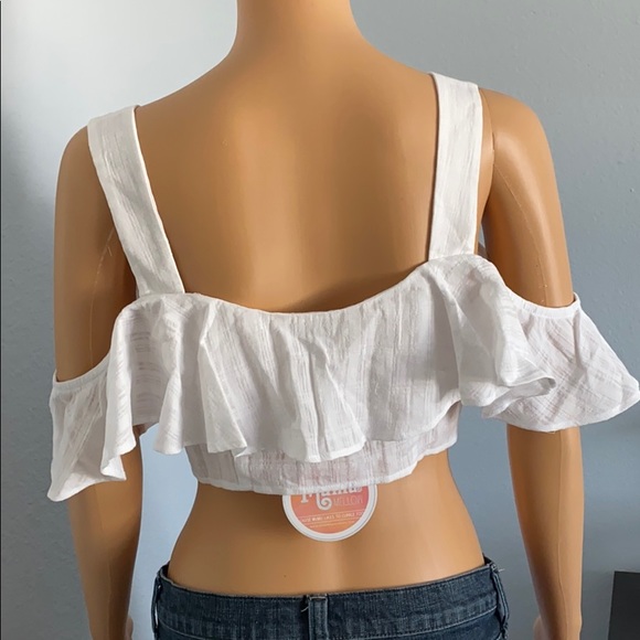 SHOW ME YOUR MUMU white “Roslyn” cold shoulder top - Picture 5 of 8